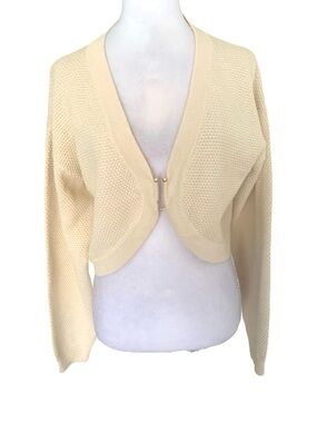 Flat White Women’s XS/S Beige Cropped Knit Bolero Summer Sweater Gold Clasp